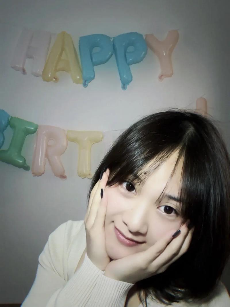 生日快乐用英语怎么说,老公生日快乐用英语怎么说?(今日头条已更新)-第2张图片-家教网 生日快乐用英语怎么说,老公生日快乐用英语怎么说?(今日头条已更新)-第2张图片-家教网