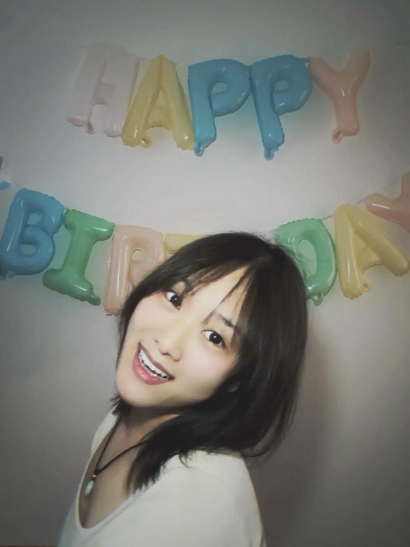 生日快乐用英语怎么说,老公生日快乐用英语怎么说?(今日头条已更新)-第3张图片-家教网 生日快乐用英语怎么说,老公生日快乐用英语怎么说?(今日头条已更新)-第3张图片-家教网